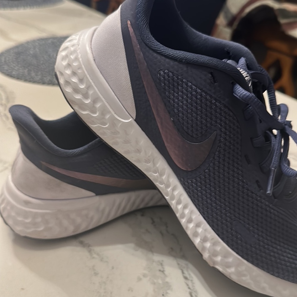 Women’s  Nike Revolution